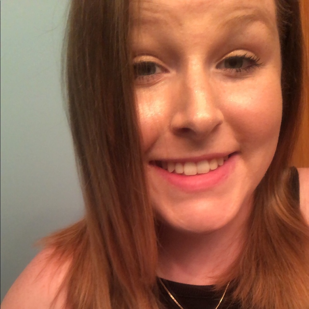 Meet your Posher, Kelsey